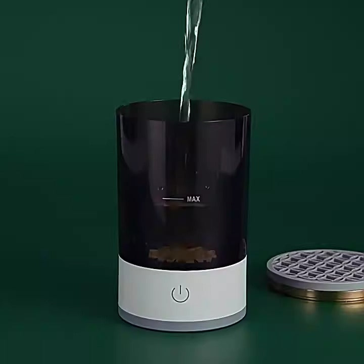 Automatic makeup brush cleaner